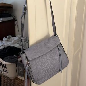 Brand New : Blue/Gray shoulder bag . Really cute I just never used it.